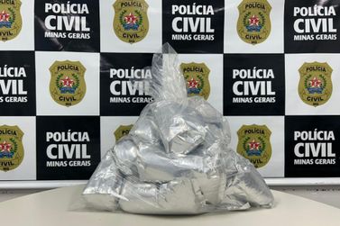 Polícia apreende 14 kg de cocaína transportada para Fabriciano