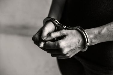 Traficante de drogas de Timóteo é preso em Ribeirão das Neves