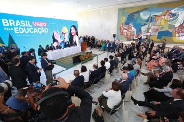Governo anuncia nova universidade federal em Ipatinga