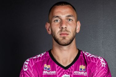 Ipatinga FC acerta com goleiro Caio Alan, principal investimento da temporada