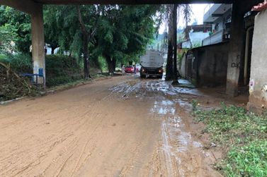 Tromba d’água alaga casas e deixa famílias desabrigadas em Timóteo