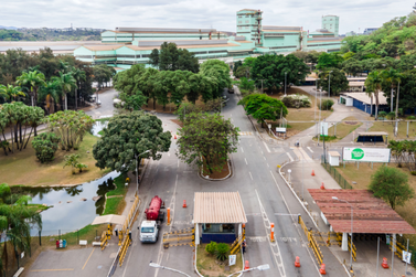 Usiminas movimenta R$ 7,8 bilh&otilde;es com fornecedores de Minas em 2025