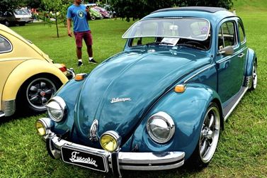 Encontro de Carros Antigos movimenta Ipatinga nas comemora&ccedil;&otilde;es pelos 62 anos da cidade