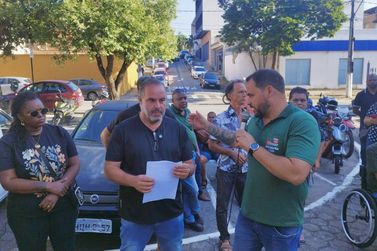 Servidores rejeitam proposta da Prefeitura e mant&ecirc;m greve em Tim&oacute;teo