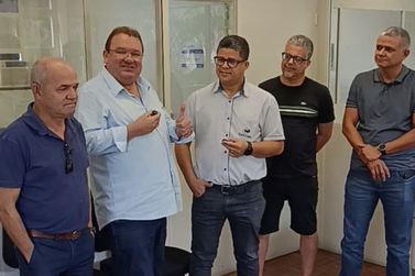 Celinho visita creche comunit&aacute;ria e anuncia apoio a Centro Cultural do CEFET Tim&oacute;teo