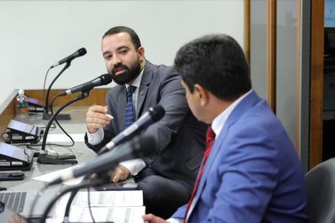 Lei de Lincoln Drumond que homenageia ex-presidente da Usiminas no Contorno de Tim&oacute;teo 