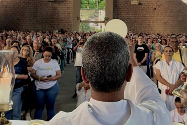 Co-Catedral S&atilde;o Sebasti&atilde;o volta a receber missas ap&oacute;s quatro anos de obras em Fabriciano