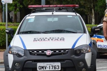 Arma de fogo &eacute; apreendida em casa abandonada por inquilino em Tim&oacute;teo