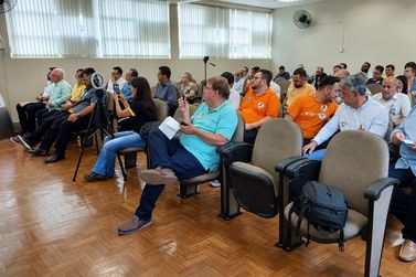 Celinho articula em Tim&oacute;teo avan&ccedil;os ap&oacute;s aprova&ccedil;&atilde;o de universidade tecnol&oacute;gica
