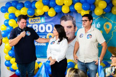 M&aacute;rcio Lima e Ros&acirc;ngela Reis inauguram espa&ccedil;o de campanha em Ipatinga