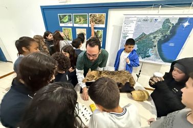 Projeto leva estudantes a descobrir o Ref&uacute;gio de Vida Silvestre de Itapema