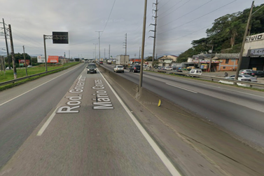Acidente bloqueia BR-101 em Itaja&iacute; e provoca fila de 20 Km