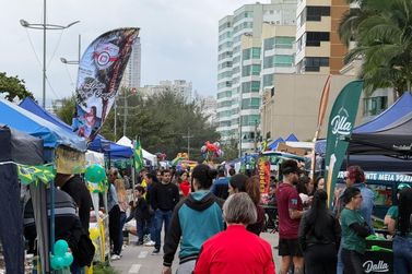 Orla Central de Itapema recebe grande p&uacute;blico durante o Viva Praia