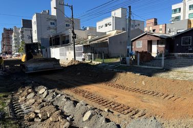 Frentes de trabalho do Avan&ccedil;a Itapema refor&ccedil;am a infraestrutura em v&aacute;rios bairros