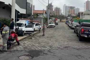 Porto Belo inicia programa Limpa Fios para organizar cabeamento nas vias do munic&iacute;pio