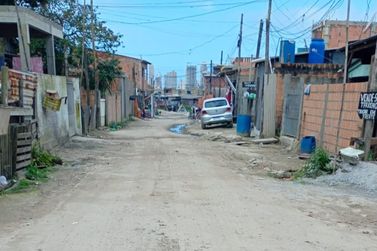 Sancionada lei que abre caminho para regularizar terrenos de 1,5 mil fam&iacute;lias em Itapema