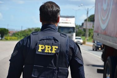 Opera&ccedil;&atilde;o Independ&ecirc;ncia: PRF registra 3 mortes e milhares de infra&ccedil;&otilde;es nas rodovias de SC