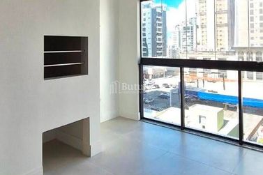 Apartamento &agrave; venda - Meia Praia