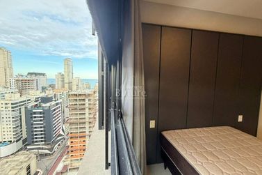 Apartamento &agrave; venda - Meia Praia