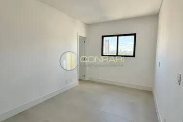 Apartamento &agrave; venda - 90m&sup2; - Balneario Pereque