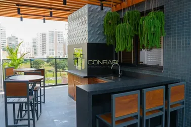 Apartamento &agrave; venda - 127m&sup2; - Meia Praia
