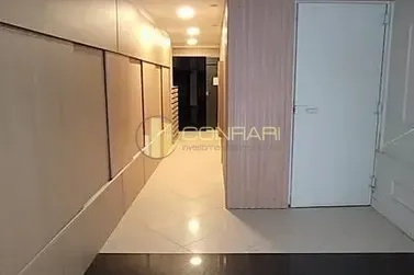 Apartamento &agrave; venda - 126m&sup2; - Meia Praia