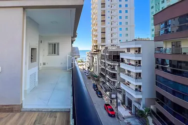 Apartamento &agrave; venda - 233m&sup2; - Meia Praia