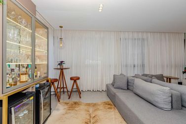 Apartamento &agrave; venda - 136m&sup2; - Pioneiros