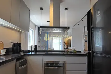 Apartamento &agrave; venda - 11450m&sup2; - meia praia
