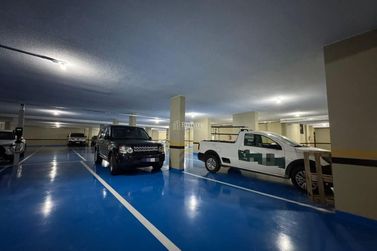 Apartamento &agrave; venda - 93m&sup2; - Centro