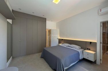 Apartamento &agrave; venda - Meia Praia