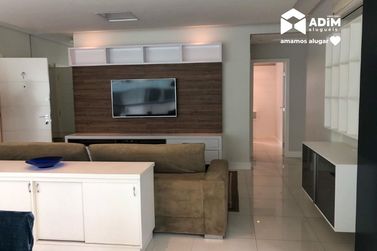 Apartamento para alugar - 125m&sup2; - Centro