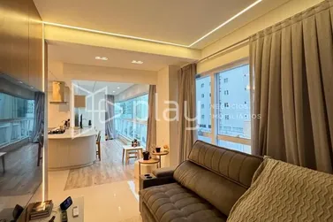 Apartamento &agrave; venda - 145m&sup2; - Meia Praia