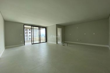 Apartamento &agrave; venda - 133m&sup2; - 