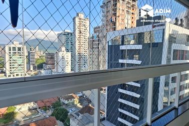 Apartamento para alugar - 135m&sup2; - Meia Praia