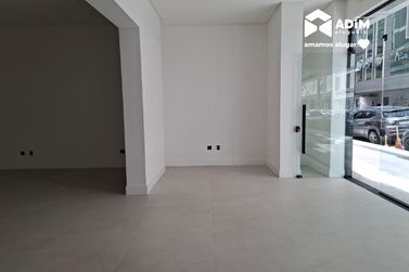 Sala Comercial para alugar - 200m&sup2; - Meia |Praia