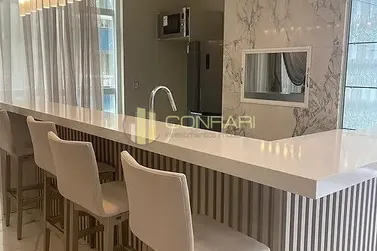 Apartamento &agrave; venda - 180m&sup2; - Meia Praia