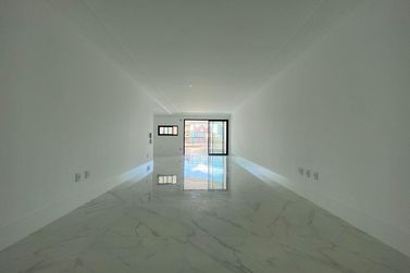 Apartamento &agrave; venda - 185m&sup2; - Andorinha