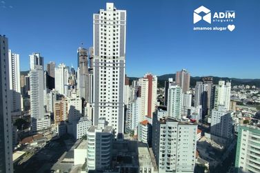Apartamento para alugar - 138m&sup2; - Centro