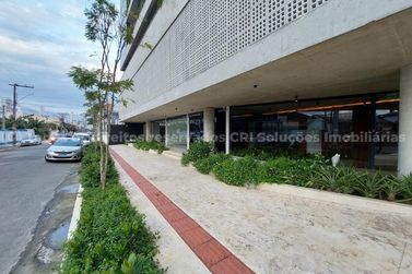 Sal&atilde;o Comercial para alugar - 65m&sup2; - Centro