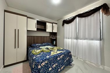 Apartamento &agrave; venda - 86m&sup2; - Meia Praia