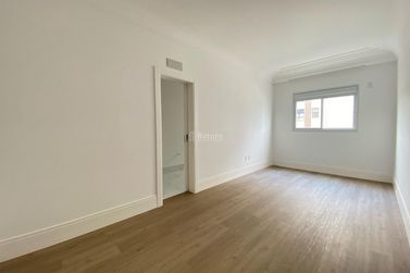 Apartamento &agrave; venda - 200m&sup2; - Centro