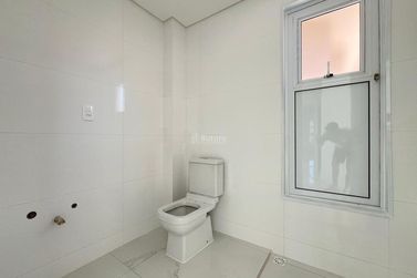 Apartamento &agrave; venda - 159m&sup2; - Meia Praia