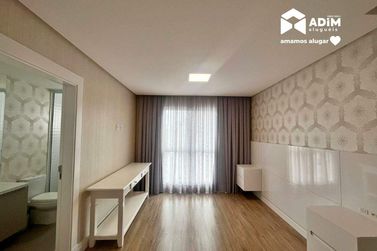 Apartamento para alugar - 120m&sup2; - Centro
