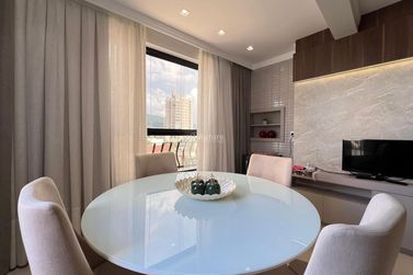 Apartamento &agrave; venda - 76m&sup2; - 