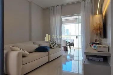 Apartamento &agrave; venda - 11450m&sup2; - meia praia