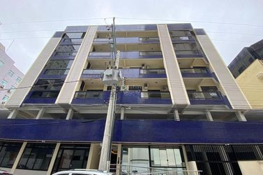 Apartamento &agrave; venda - 110m&sup2; - Meia Praia