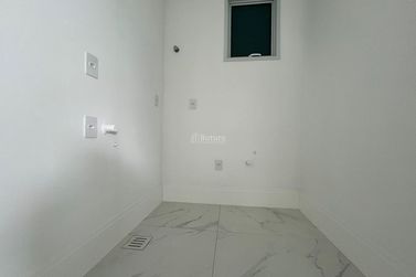 Apartamento &agrave; venda - 243m&sup2; - Canto da Praia