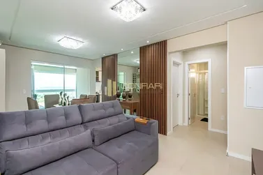 Apartamento &agrave; venda - 80m&sup2; - meia praia