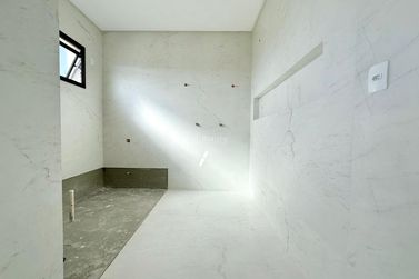 Casa &agrave; venda - 411m&sup2; - Centro
